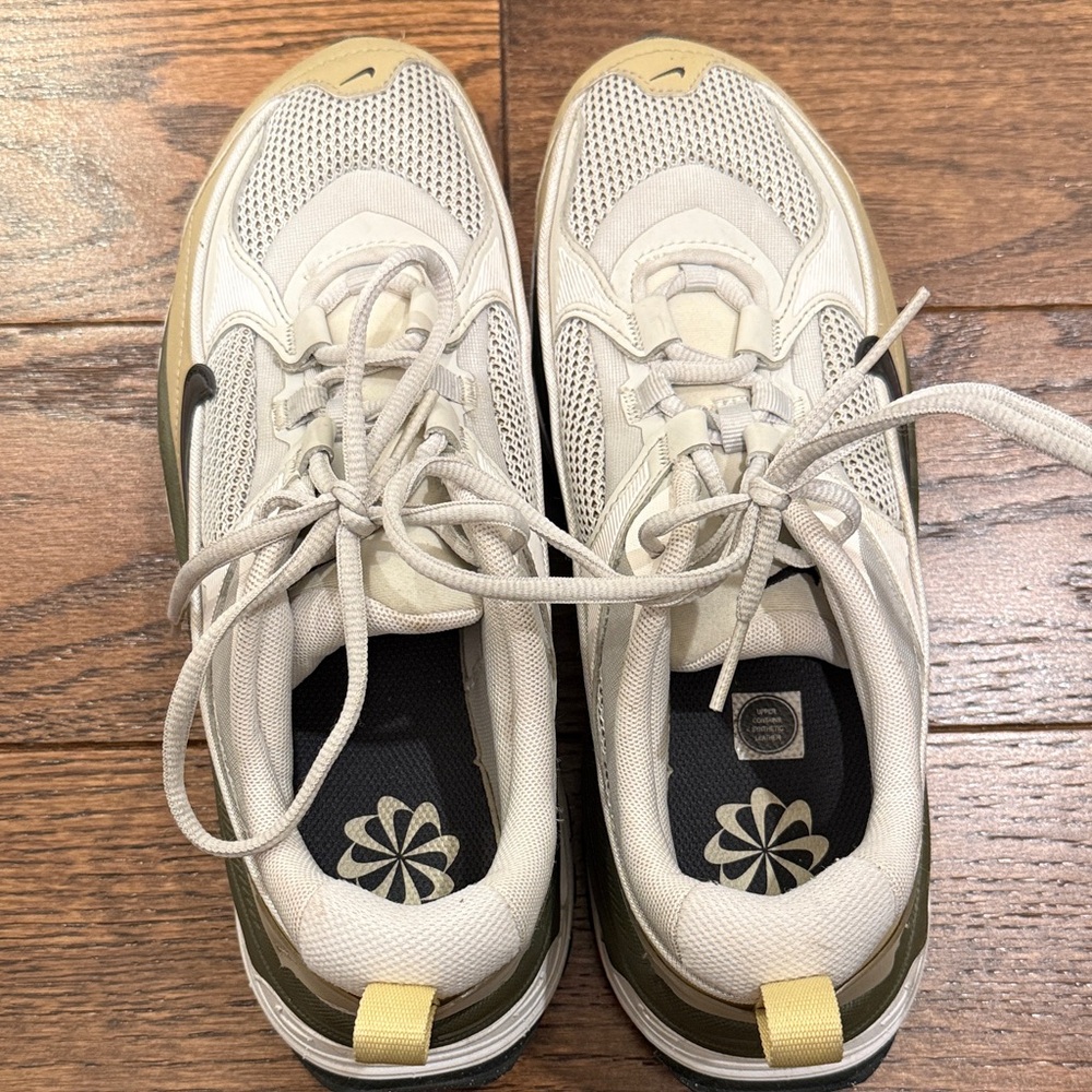 Nike Women's Sneakers in White and Olive Tones